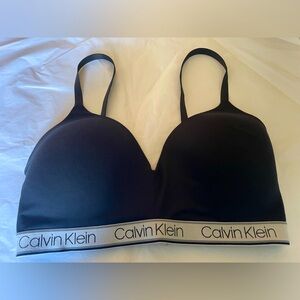 CK bra l Calvin Klein